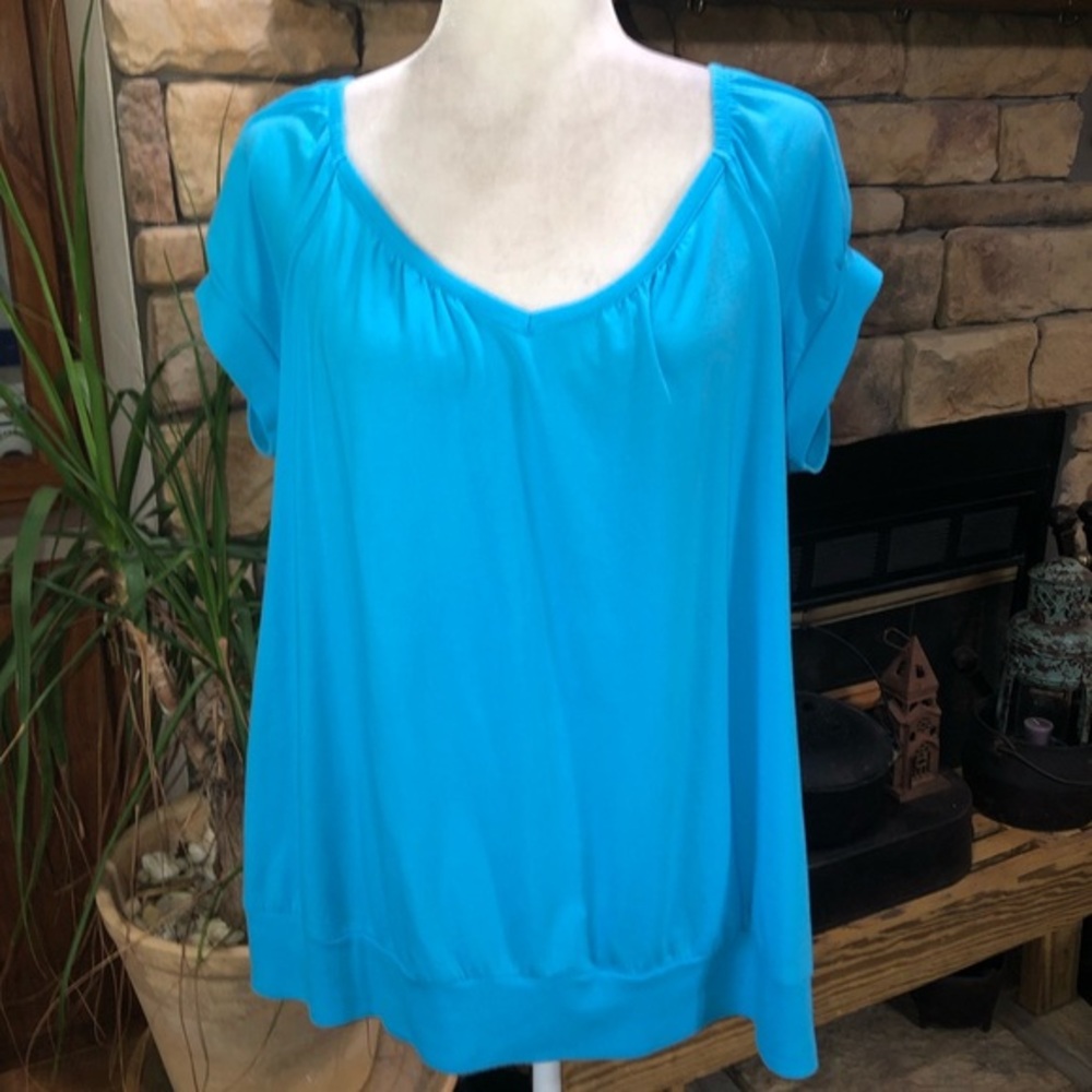 CATO WOMAN SIZE 18/20w TURQUOISE BLUE SHORT SLEEVE SHIRT